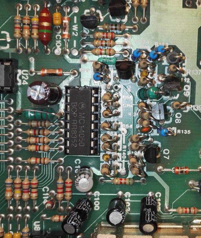 atari_600xl_svideo_front.jpg