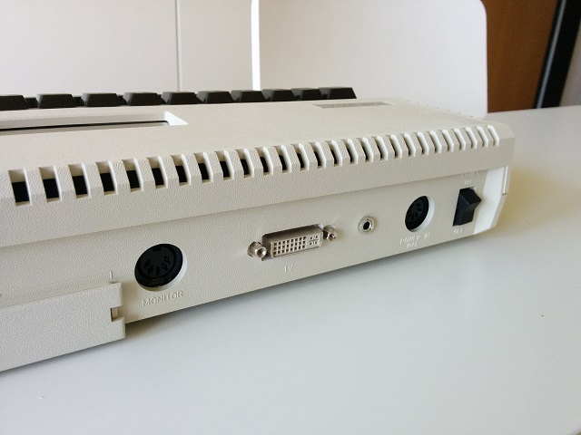 800XL_DVI.jpg