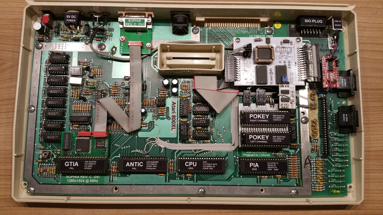 800XL_Board_1280x720.jpg
