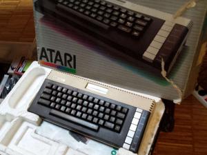 Atari 600XL in der Originalverpackung